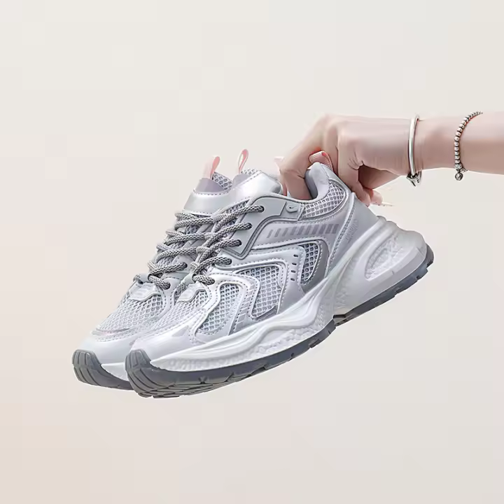 Zapatillas de Malla Estilo Coreano para Mujer Comodidad y Altura con Aire Acondicionado para Primavera 2025 - 1