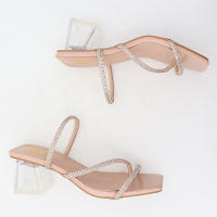 Pantuflas sencillas de tacón alto con tanga fina y diamantes de imitación - details 9