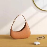 Bolso de mano de cuero vegano cervino con asa superior para mujer, bolso de mano con diseño de media luna cruzada, bolso versátil, mochila de lujo de alta gama - details 20