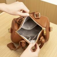 Bolso Boston Elegante de Caño Ligero Cuero Genuino con Patrón de Lichee - details 0