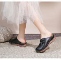 2025 Zapatos de mujer de suela blanda hueca europeos y americanos para pies gordos y anchos, nuevos zapatos de playa Baotou de alta gama de verano para mujer con suelas gruesas y medias pantuflas - details 21