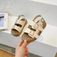 Zapatos casuales con hebilla para niños, zapatos de playa con punta abierta, sandalias clásicas retro de color sólido para niños y niñas, novedad de verano, 2024 - details 6