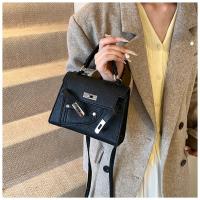 2025 Nuevos bolsos de mujer, bolsos de señora, bandoleras de moda, blanco-negro - details 9