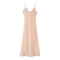 Vestido de tirantes con decoración en capas 2025, estilo simple y elegante, falda larga de vacaciones, ropa nueva de verano para mujer - details 2