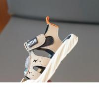 Zapatillas de deporte para niños y niñas, zapatos de playa versátiles, suaves y cómodos, antipatadas, bonitos, con diseño de oso astronauta, 2024 - details 14