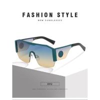 Nuevas gafas de sol individuales con cabeza humana y gran marco, gafas de sol para hombres y mujeres, calle de tendencia, gafas de sol - details 0