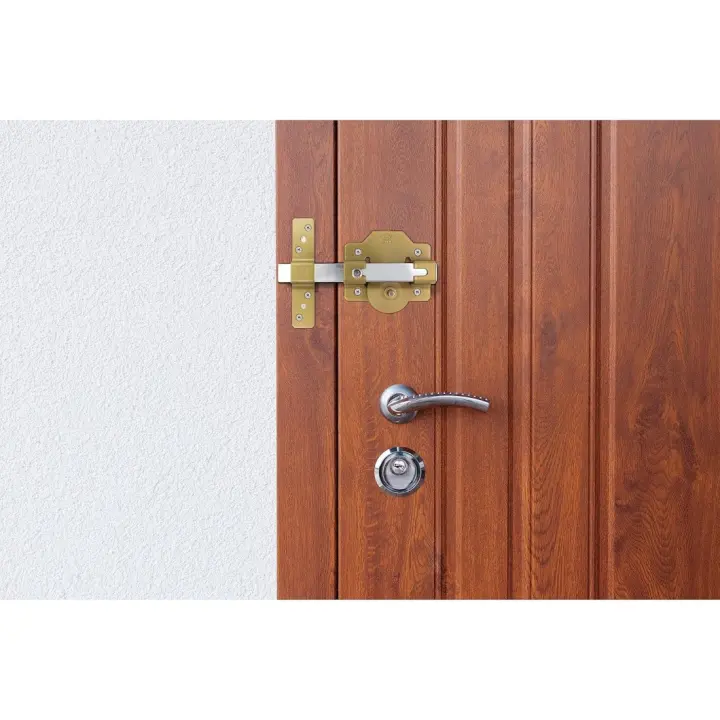 Cerrojo de seguridad para puertas |   Acero |   Alta resistencia a la extracción, arranque y rotura |   Longitud del Cilindro Redondo: 50 mm |   Color: Dorado |   Medidas: 170 x 105 mm - 1