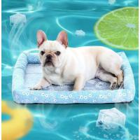 Alfombra de Verano para Perros Enfriante Cama de Mascota de Seda de Hielo Tamaño S-2XL - details 1