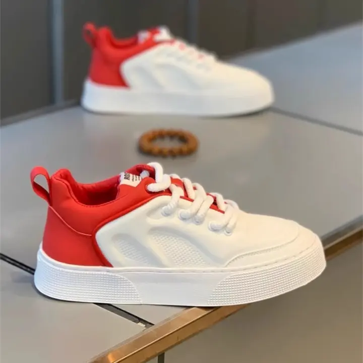 Zapatos Casuales de Verano 2024 para Hombres Transpirables, Suaves, Puntas Bajas, Moda Deportiva Blanca - 1