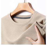 Polo de manga corta para hombre, camiseta de manga corta de algodón con cuello redondo y empalme a la moda de Polot liso con gofres, para uso diario - details 8