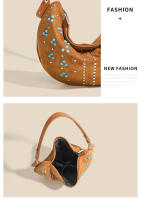 Bolso retro de mujer con remaches mate, bolso de mensajero portátil media luna, bolso de hombro, bolso de mano de gamuza. - details 9