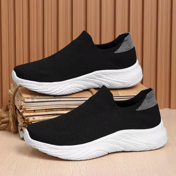 Zapatos deportivos transpirables antiolor para hombre, calzado deportivo de malla tejida con mosca negra de un pie, zapatos informales de suela blanda a la moda, primavera - 1