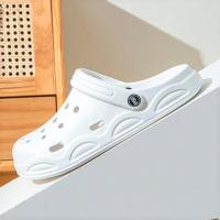 Zuecos de verano para mujer, calzado de jardín informal y versátil, zapatillas de Eva respetuosas con el medio ambiente para parejas, zapatillas de playa de doble uso - details 1