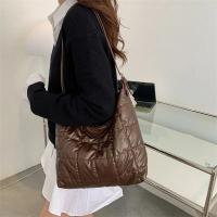 Bolso de mano de algodón con almohadilla espacial para mujer, bolsa de viaje de hombro acolchada, de gran capacidad, impermeable, a la moda, Invierno - details 60