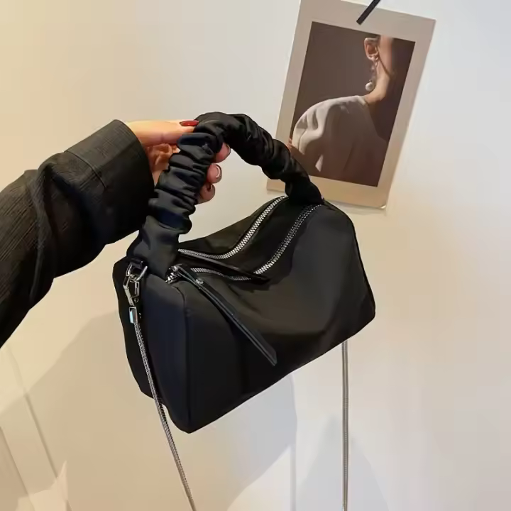 Bolso Cruzo de Nylon Negro Elegante Mango Acordonado, Cierre de Cremallera, Correa Ajustable, Perfecto para Otoño e Invierno, Multifuncionalidad Diaria - 1