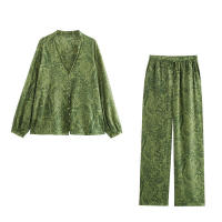 Conjunto de camisa y pantalón con estampado de líneas metálicas para mujer - details 2