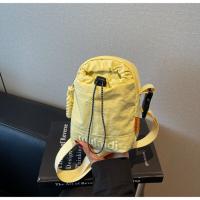 Bolso cruzado ligero para mujer, bolso para botella de agua de estilo coreano con cordón, bolso pequeño portátil ajustable para teléfono móvil, bolso de viaje - details 23