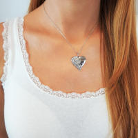 Collar con colgante de corazón estilo callejero para mujer, collar con colgante Y2k con diseño de ala de moda, joyería vintage elegante que combina con todo como regalo para mujeres y niñas, regalos para esposa - details 0
