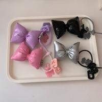 Llavero De Goma PU Con Borla Para Niñas Decoración De Cadena De Mochila Y2K Encanto De Goma Acrílica Adorno De Bolso - details 4