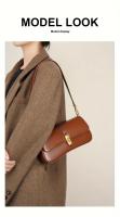 Bolso baguette elegante para mujer - Bolso bandolera desmontable elegante con cierre en tono dorado, marrón/negro, versátil para uso diario, accesorio elegante, artesanía de alta calidad - details 7