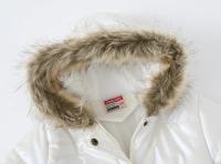 Manténgase abrigado y parece con estilo: chaqueta térmica con capucha para niña con acolchado alternativo de plumón para invierno - details 2