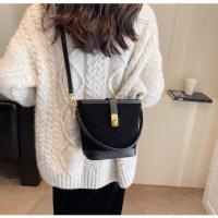 Bolso de Mujer de Gran Capacidad Bolso Cuadrado Mate, Sentido de Alta Gama, Bolso Portátil para las Axilas - details 44