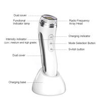 Dispositivo portátil mini fraccional de radiofrecuencia para tensar la piel del rostro, eliminar arrugas y lifting facial. - details 5