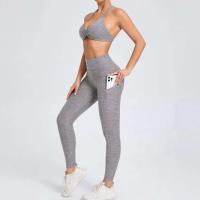 Conjunto de yoga sin costuras para mujer, pantalones de chándal de cintura alta con bolsillos para levantar la cadera, tres sujetadores sin espalda, Body de entrenamiento de gimnasia - details 5