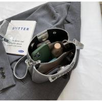 Bolso de Hombro de Textura Sencilla para Mujer 2025 Bolso de Viaje Ligero de Moda con Estilo de Lujo - details 12