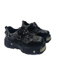 Remaches Metálicos Punk Fondo Grueso Zapatos Nicho Diseño Sentido Denim Solo Zapatos Marea Cool Cabeza Grande Pequeño Cuero Zapatos 2025 Nuevo - details 1
