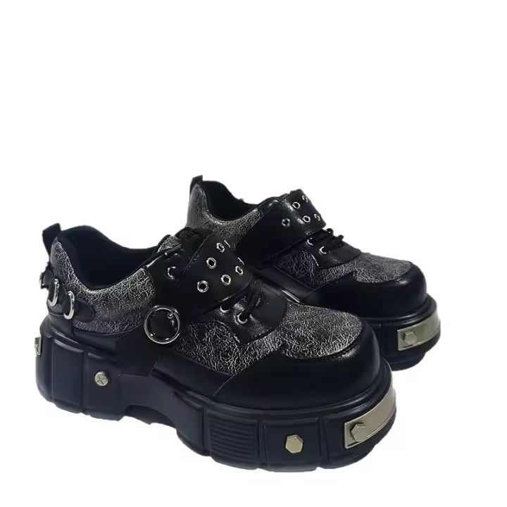 Remaches Metálicos Punk Fondo Grueso Zapatos Nicho Diseño Sentido Denim Solo Zapatos Marea Cool Cabeza Grande Pequeño Cuero Zapatos 2025 Nuevo - 1