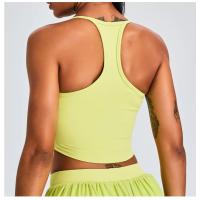 Chaleco de yoga crop top sujetador incorporado moda ropa deportiva transpirable - details 9