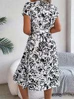 Msfilia Vestido de verano con cuello en V y cinturón plisado con estampado de moda para mujer - details 1