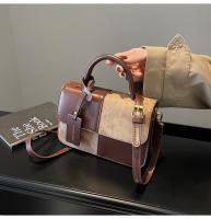Nuevo bolso de mensajero versátil de hombro, bolso cuadrado pequeño portátil con costuras. - details 35