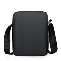 Bolso De Hombro Para Hombre Capacidad Grande Resistente Al Agua Multi Capa Estilo Casual Para Negocios Y Ocio Bolsa Bandolera Veraniega - details 2