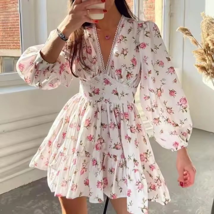 Vestido corto de encaje con cuello en V estampado de temperamento dulce nuevo de primavera para mujer - 1
