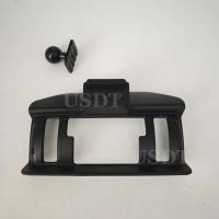 Uste para Toyota Hilux 2017-2021 2022 2023 accesorios internos soporte de instalación de cargador inalámbrico magnético móvil automotriz - details 1