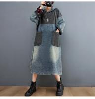 Vestido de mezclilla casual con capucha vintage suelto para mujeres Masss Wasss 2024 grande para primavera moda con estilo patchwork lavado a mano - details 2