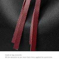 Bolso de Hombro Tipo Cubo con Borlas de Moda 2025 - Cuero Genuino Negro, Correa Ajustable para Hombro y Cruzado con Cierre de Cremallera, Detalle de Borlas Elegante, Perfecto para Uso Casual y Diario, Bolso de Hombro Informal |   Bolso de Moda con Borlas - details 9