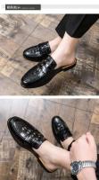 Nuevos zapatos casuales de moda para hombre hechos de piel de cocodrilo inglesa, suela de goma antideslizante, sandalias suaves y transpirables - details 7