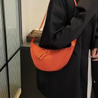 Bolso cruzado Hobo de nailon a la moda, bolso para las axilas, bolsos de un solo hombro, bolso de lona para ir al trabajo de estilo coreano, bolso de bola de masa Unisex - details 17