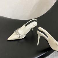 Cadena de diamantes de imitación tacones altos nuevo temperamento puntiagudo bolsa de banquete francés sandalias de cabeza zapatos individuales vacíos - details 33