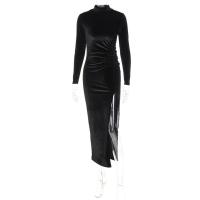 Vestido largo de terciopelo con cuello alto para mujer Vestido ajustado plisado con puntas divididas - details 13
