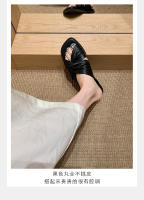 Zapatillas de las mujeres de verano pliegues retorcido fondo plano exterior desgaste sandalias versátil cabeza cuadrada nube media arrastre - details 21
