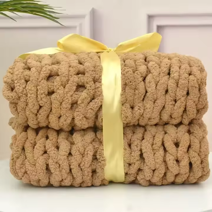Chunky Knit Blanket Throw, Cream Yarn Chunky Blanket, Large Chunky Knit Throw Blanket for Couch, Chunky Throw Blanket for Bed - 1