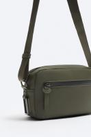 Nuevo bolso de hombre, negro de goma, mini bandolera informal, bolso de mensajero versátil, moderno y pequeño bolso cuadrado de moda. - details 9