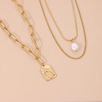 Collar con colgante de cabeza de nadie con relieve geométrico para mujer, cadena de hueso de serpiente con perlas multicapa, decoración - details 4