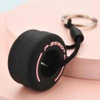 Llave de Rueda F1 de Lujo Mini Colgante de Gato de PVC para Bolso Regalo Gadgets para Amantes de Coches Iluminación y Decoración - details 14