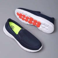Nueva marca antideslizante para hombre con diseño de malla EVA ligera, calzado deportivo médico para caminar y correr en la ciudad en 2025 - details 11