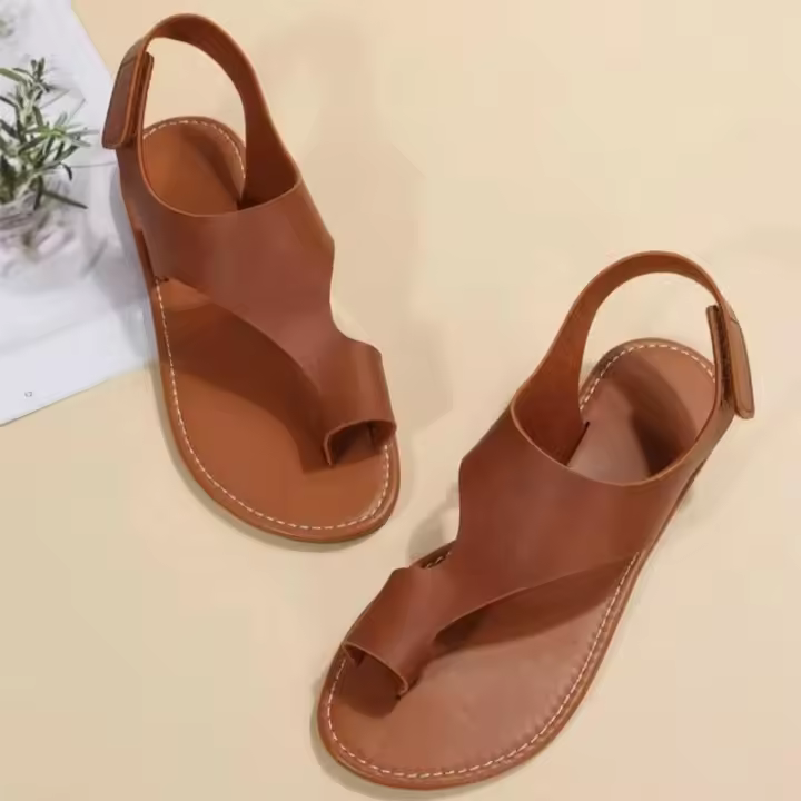 Nuevo estilo de sandalias planas huecas con punta abierta para mujer, talla grande, sencillas, con velcro, para playa - 1